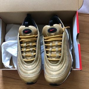 Gold air max 97 gold kids 7Y size !! Brand new